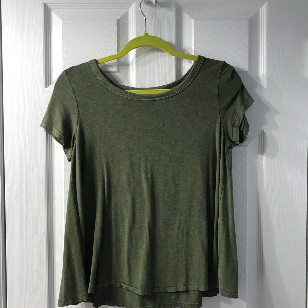 American Eagle Green Top